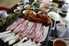 아산시 맛집, 자연석 돌구이 전문 ‘밤골 생고기’