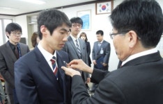 천안시 서북구, 신규 공무원에 시 뱃지 달아줘