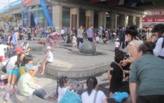 아산시, 온양온천역 족욕체험장 인기 ‘짱’