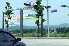 애매한 교통표지판 ‘놔두면 큰 사고 날듯’
