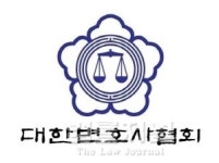 변호사, 충분한가 아직도 부족한가