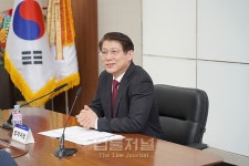 로운법과학연구소 | 법제처장, 로스쿨 학생들에 "탁월한 식견 갖춘 법조인" 당부