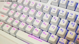 깔끔한 순백색 디자인, 스카이디지탈 NKEY-R3 RGB 화이트 에디션