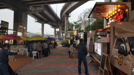 강남구, 길거리 미식시대 탄천 푸드트럭 존 오픈... 24시간 365일 운영