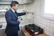 한국가스안전공사, 구리시 경로당 및 독거노인 대상 가스안전장치 보급
