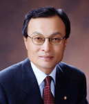 민주통합당 새 대표에 이해찬 의원 선출
