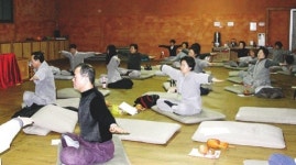 손에 잡히는 참선으로 한껏 가벼움 느끼다