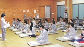 손에 잡히는 참선으로 한껏 가벼움 느끼다