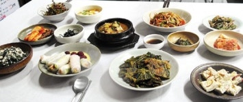 동산스님은 생전에 석이버섯 즐겨 드셨다