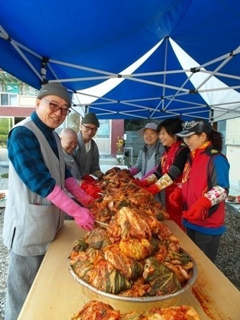 양산불교연합회 자비의 김장 '보시'