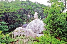 제비원 미륵불 인근에 골재공장?