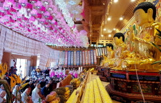 내장사 대웅보전 삼존불후불탱화 점안