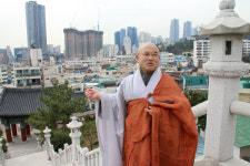 해운정사, 주민 교통권 침해하는 재개발 논란