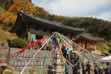 의령 수도사  ‘부처님 진신사리 친견법회’ 봉행