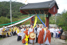 한국불교대학대관음사 무일선원 일주문 단청불사 낙성식