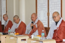 기본교리 충실한 교과내용 만드는게 1차 목표