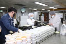 (주)현대그린푸드(도시락식당) | "도시락 맛있게 드시고 코로나19 함께 이겨내요"