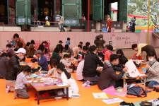 엄마, 아빠와 연등만들며 코로나19 이겨내요