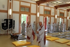 진제 종정예하 종산대종사 분향소 조문