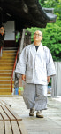 "60개 별이 다시 무수한 별 되어 찬란하게 빛나길"