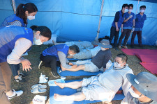 자비순례 11일째…문경새재 이화령 잇는 백두대간을 넘다