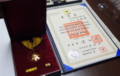 [인터뷰] 국민훈장 동백장 수훈 강병권 인천 연수종합복지관장