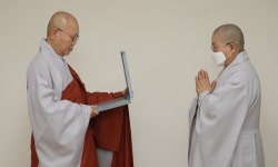 조계종 총무원장 원행스님, 신도국장 혜안스님에 공로패 수여