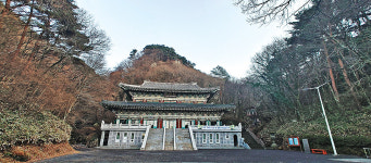 [伽藍과 뫼] ㉑ 한라산과 사찰