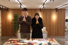 [MZ가 디자인한 불교굿즈②] 약사는 부업, 불교용품점 대표가 본업 됐죠