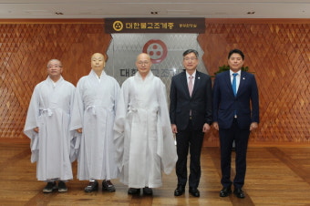 총무원장 스님, 김종욱 해경청장 만나 해경 노고 치하