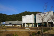 오대산사고본 실록·의궤 원본 보관한 국립조선왕조실록박물관 개관식