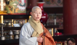 출가자 감소시대, 봉녕사에서 해답을 찾다