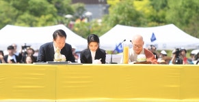 불조사리 원만 봉안…천년의 대가람 마침내 깨어나다