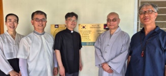 캄보디아에 태양광발전소 설치한 종교인들…에너지 나눔