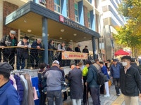 서울노인복지센터 바자회 통해 난치병 어린이 도와요