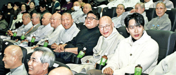 영화 대가족 12월11일 개봉...가족 의미 유쾌하게 풀어낸 기대작