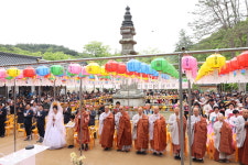 충청지역 교구본사 부처님오신날 봉축법요식 봉행