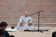 친구와 다툴 때 이 순간 떠올릴래요…해운대중 학생들 서핑 명상 체험