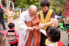 성주사 주지 법안스님, 북베트남 현지서 도서관 건립지원 개관식 진행