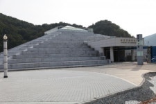 우리가 잊어버린 존재의 의미가 흐르는 북한강