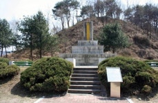 화천(華川)의 산과 물, 그 사이로 흐르는 전쟁의 상흔들?