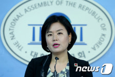 국민의당 “추미애 대표 ‘머리 자르기’ 발언 사과는커녕 불난 집에 기름 부었다”