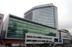 신촌 세브란스병원 본관 화재…입원 환자 대피 중