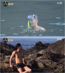 ‘윤식당2’ 박서준, 검은 모래 해변 접수한 ‘탄탄복근 공개’