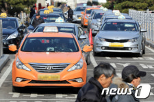 ‘카풀 반대’ 택시업계, 24시간 총파업 돌입 ‘국회 앞 반대 집회 예고’