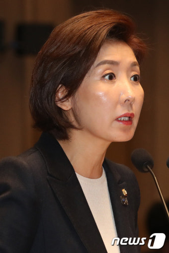 나경원, 文 대통령 서해수호의 날 기념식 불참에 “결국 북한 눈치보기” 주장