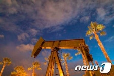 국제유가 이틀 연속 상승…WTI 5월 88% 폭등 '사상 최대'