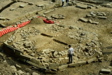 남한지역 절터 최초로 육각형건물터 발견…화천군, 계성리 유적지 3차 발굴 착수
