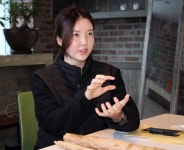 [CEO리포트] 바인컴퍼니, 땅속에 500년 묻힐 아이스팩, 종이로 바꾸면 2년 만에 분해