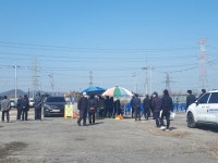 시흥·광명 토지주들 발끈…LH직원은 빠져라